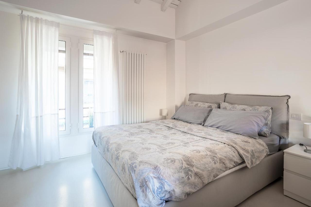 Апартаменты Design Loft Walking Distance Brera-Duomo With Wifi+Netflix Милан Экстерьер фото